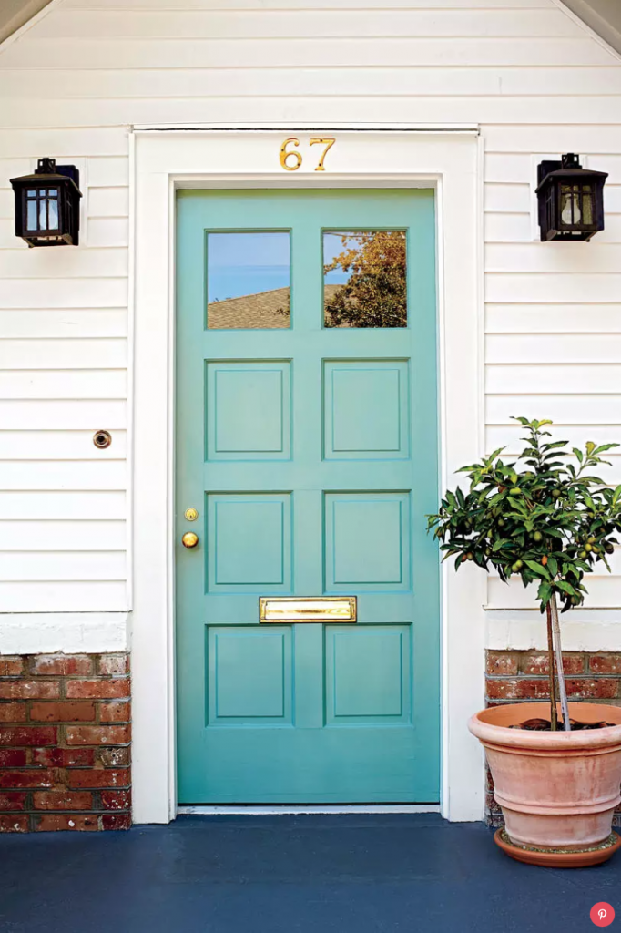 9 Stunningly Bold Coastal Front Doors - Quarry by Pratt and Lambert #bolddoors #bluedoors #colorfuldoors #brightdoors #doors