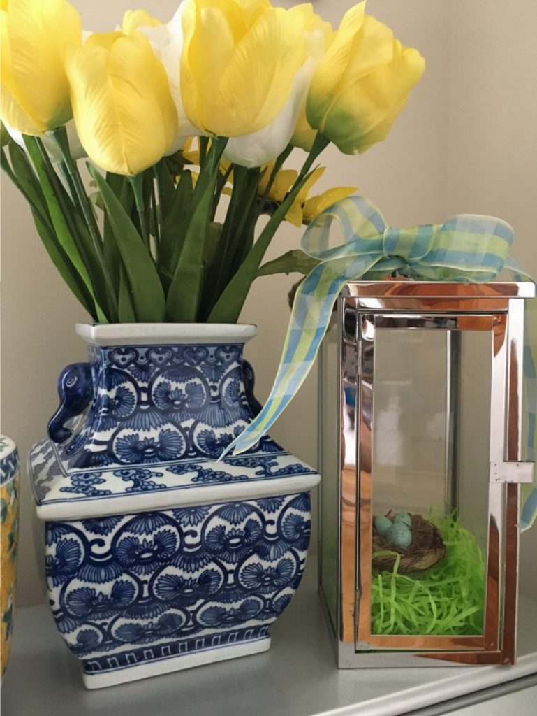 Easter Decor DIY Ideas to Celebrate Easter Lantern With Bird's Eggs In Nest #Easter #EasterDecor #EasterDIY #EasterCelebration #CelebrateEaster