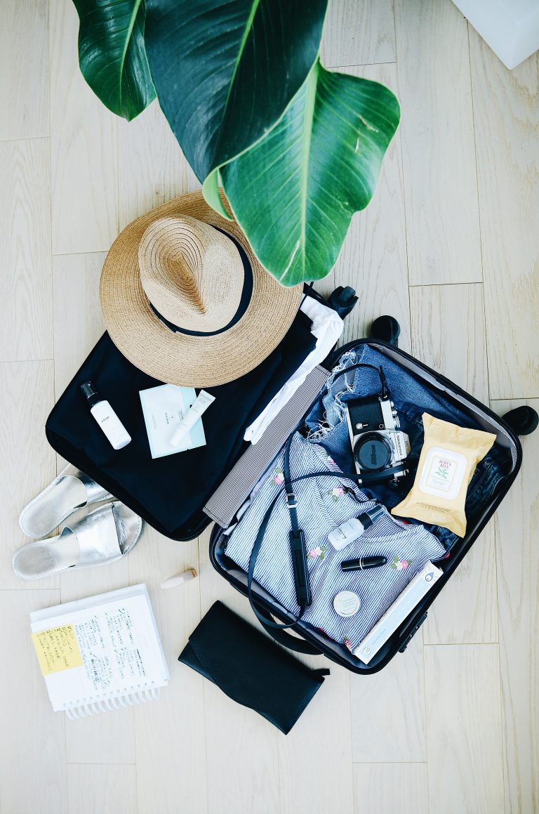 8 Fantastic Short Term Luggage Storage Options for Layovers