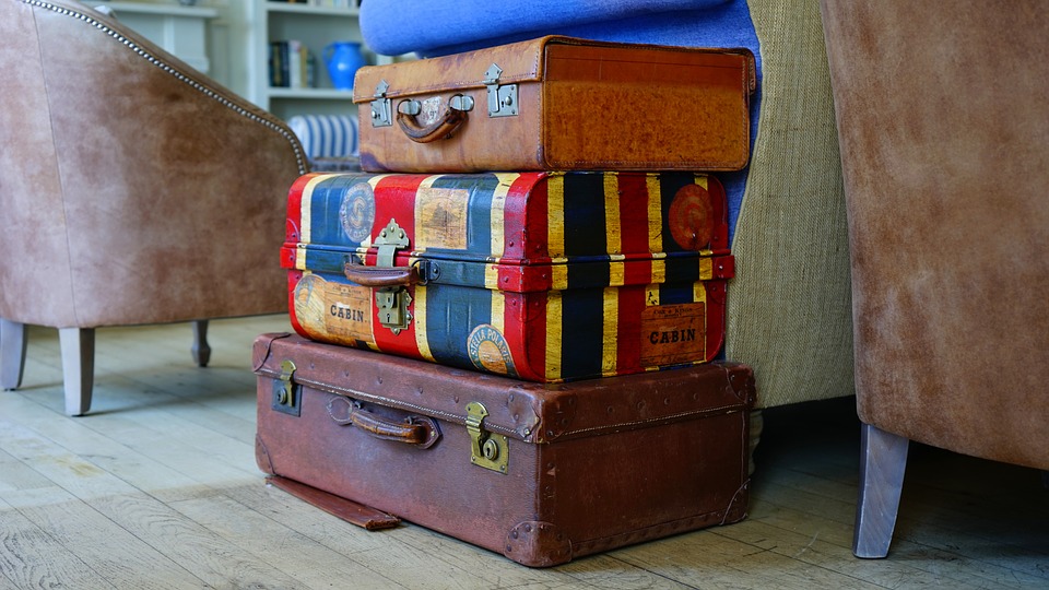 Fantastic Short Term Luggage Storage Options #Travel #LuggageStorage #TravelLuggage #Layovers #TravelConnections