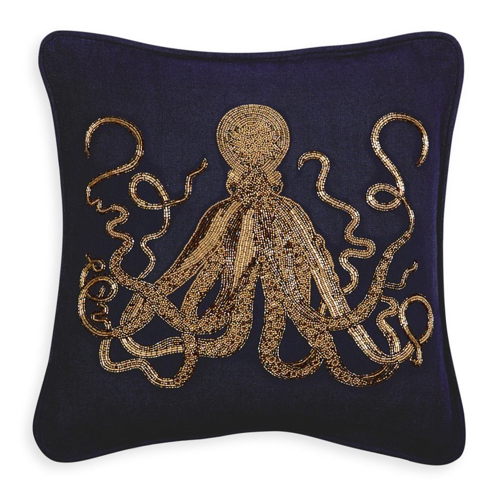 10 Cool Octopus Accessories for your Coastal Home #octopus #coastalhome #coastaldecor #sealife