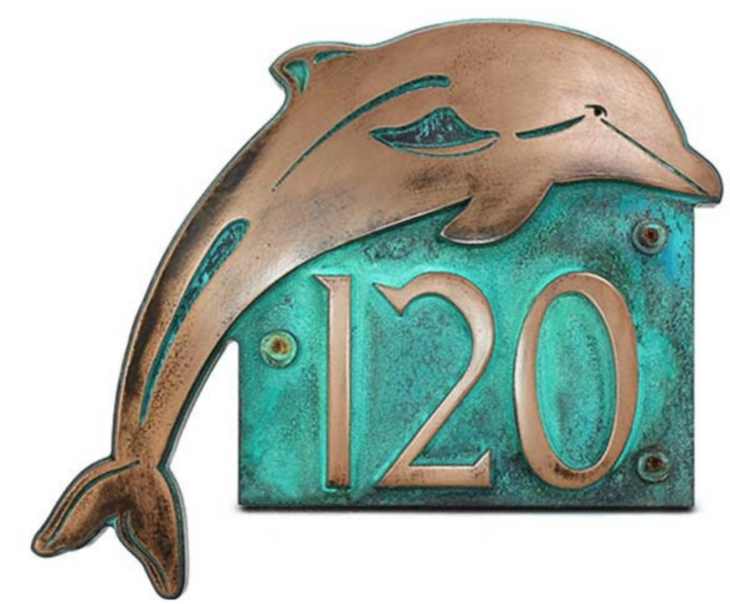 10 Cool Dolphin Accessories for Your Coastal Home #coastalhome #coastaldecor #dolphin #sealife #oceanlife