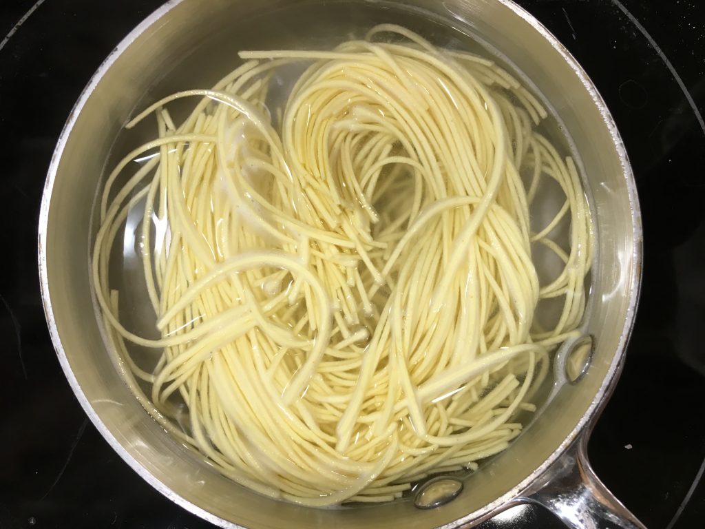 Quick and Easy Pepper and Onion Marinara Pasta Dish #recipes #vegetarian #quickmeals