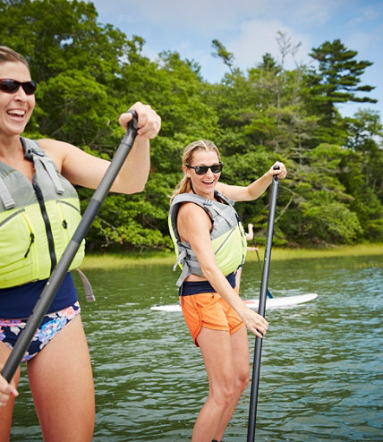 Pretty In Pink Gifts For Mom Womens Only Stand Up Paddle Boarding Discovery Course #LLBean #MothersGift #GiftsForMom #PinkGiftsForMom #MothersDayGifts #PrettyPinkGifts