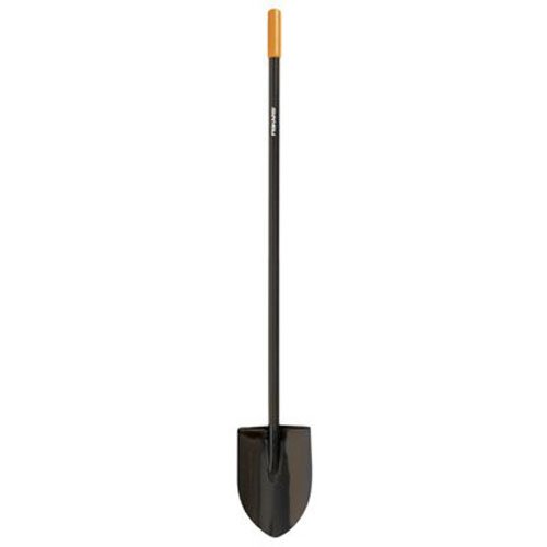 15 Indispensable Gardening Tools Fiskars Long Handle Digging Shovel #FiskarsDiggingSHovel #Gardening #GardenTools #ToolsForGardening #Tools