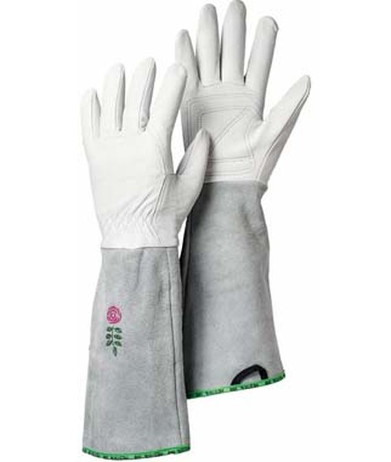 8 Gardening Gear Essentials Rose Garden Gloves #RoseGardenGloves #Gardening #GardenGloves #GardenGear #GardenProtection #GardenEssentials