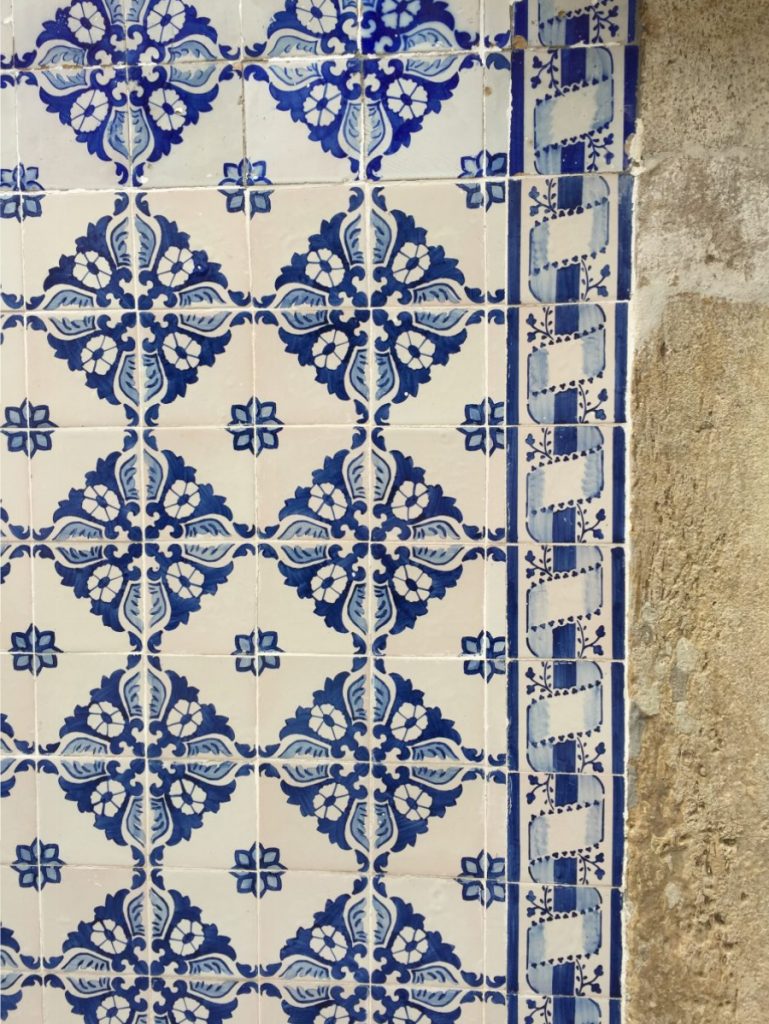 Old World Tiles of Lisbon, Portugal 7 #Lisboa #Lisbon #Portugal #PortugalTravel #TravelPortugal #BeautifulPortugal #Alfama #PortugueseTiles #LovePortugal