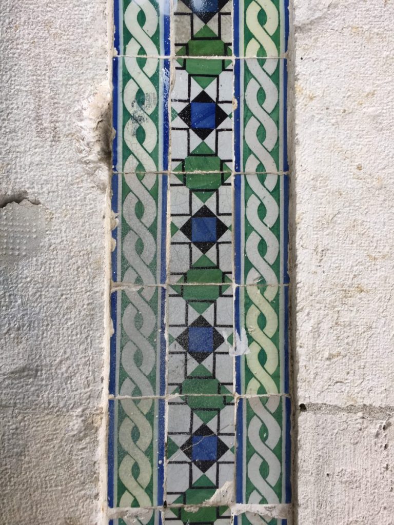 Old World Tiles of Lisbon, Portugal Tile 7 #Lisboa #Lisbon #Portugal #PortugalTravel #TravelPortugal #BeautifulPortugal #Alfama #PortugueseTiles #LovePortugal