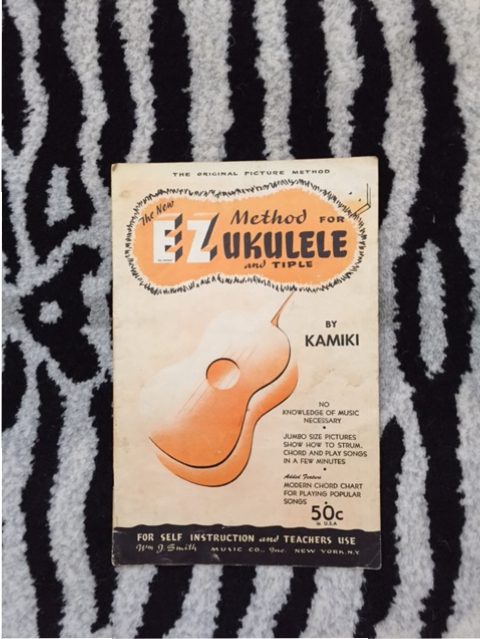 Summer Fun Learn the Ukulele New EZ Method For Ukulele Music Book #Frugal #SummerFun #SummerLearning #LearnThisSummer #Ukulele #LearnTheUkulele #PlayTheUkulele #SummerActivities #SummerMusic #Music #UkuleleMusic #Hawaii #HawaiianMusic