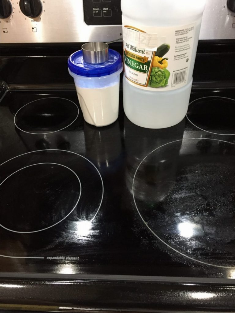 36 Vinegar Cleaning Tips for Kitchen and Bathroom