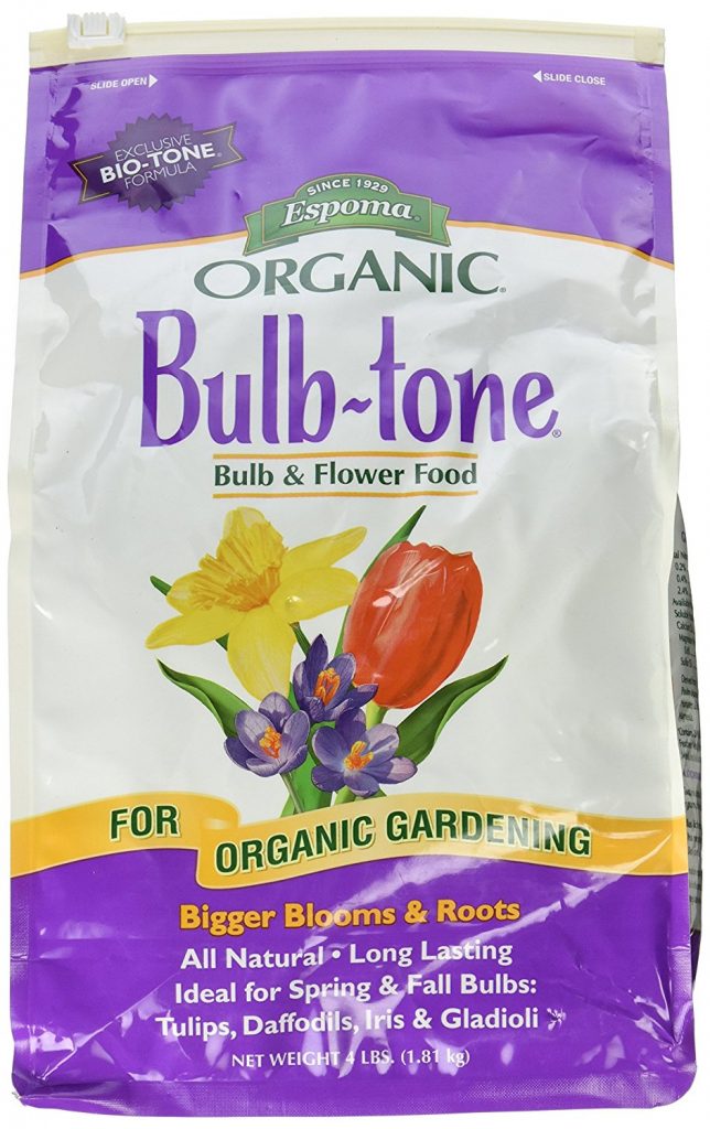 6 Essential Tools for Planting Spring Bulbs Espoma Bulb Tone Bulb And Flower Food #PlantBulbs #Garden #Gardening #GardenTools #GardenBulbs #FallPlanting #PlantingTools #SpringBloomingFlowers#Landscape #PlantTulips #PlantDaffodils 