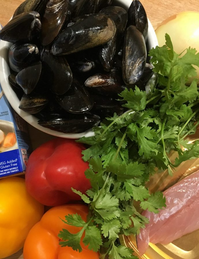 Easy Seafood Soup Recipe for a Hearty Winter Meal
