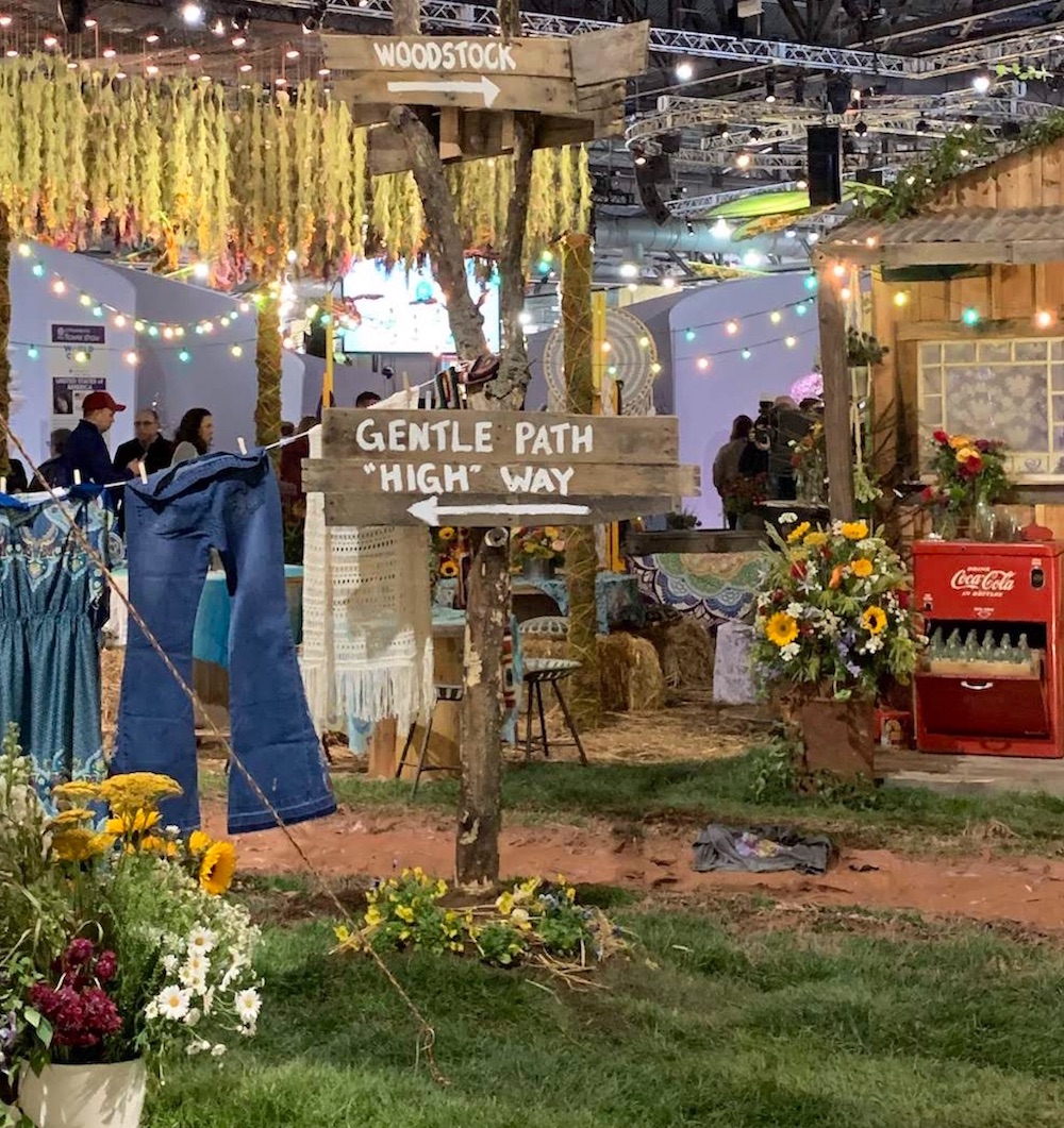8 Exhibits to See at the Flower Show in Philadelphia Directional Signs To Gentle Path High Way