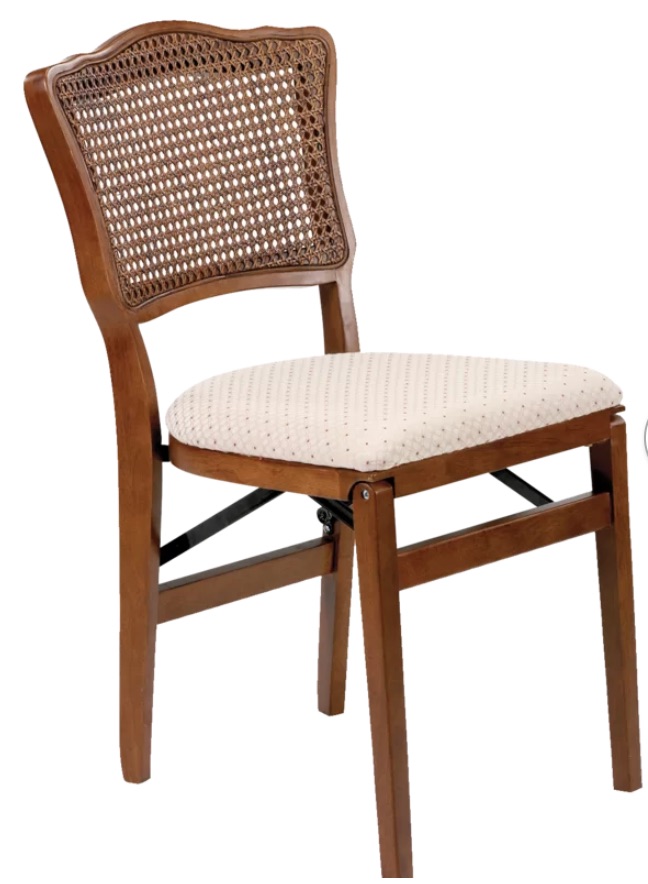 8 Folding Chairs for Holiday Dinners Cane Back Fabric Padded Folding Chair #FoldingChairs #DinnerTime #FamilyDinners #HolidayMeals #Entertaining #Celebrations