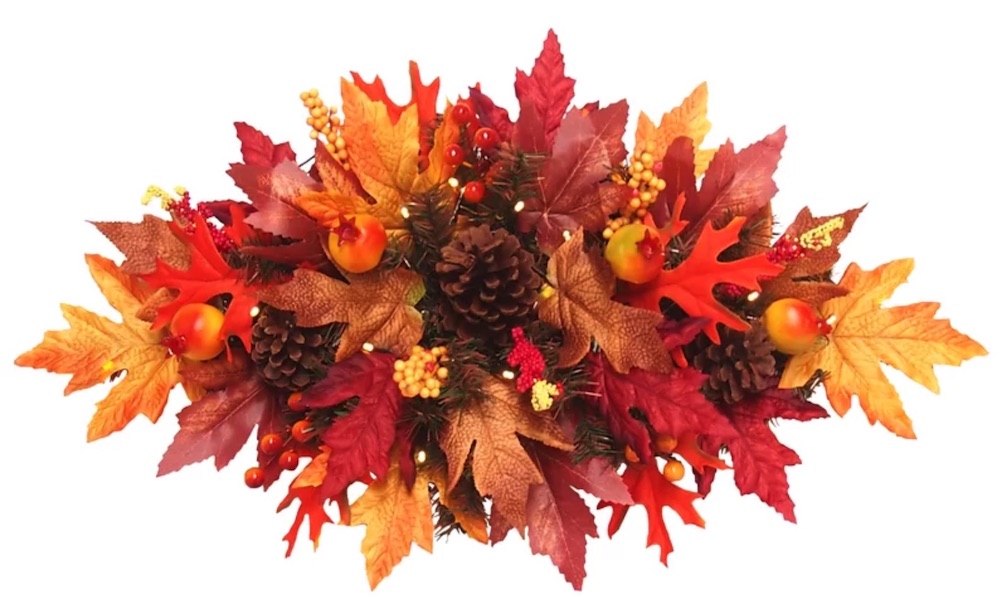 Centerpiece for the Thanksgiving Table Maple Centerpiece #Decor #ThanksgivingDecor #FallCenterpiece #FallDecor #Thanksgiving #ThanksgivingTable #Centerpiece