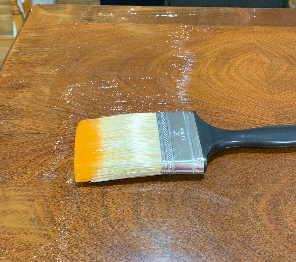 How to Strip Varnish From a Side Table Apply CitriStrip on Side Table #DIY #DIYFurnitureStripping #FurnitureRefinish #VarnishStripping