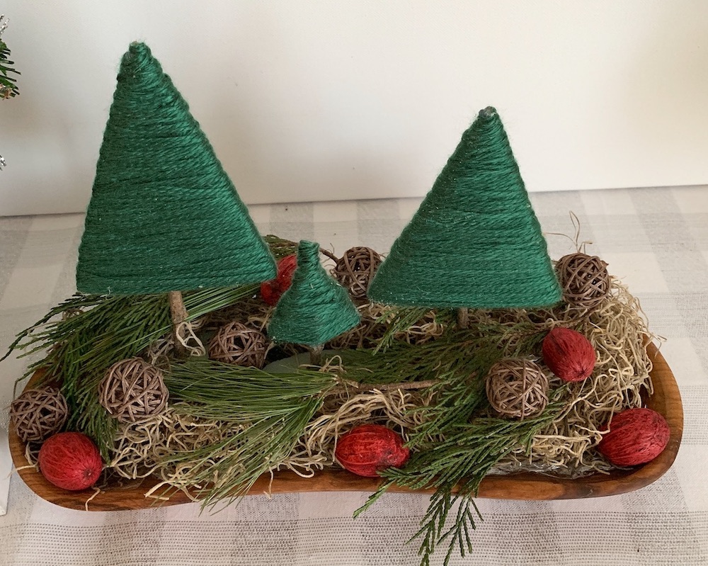 Affordable Home Decor Christmas Tree Centerpiece #DIY #DIYChristmasCenterpiece #ChristmasDecor #ChristmasTableTop #DIYChristmasProject #RusticDecor #ChristmasCenterpiece