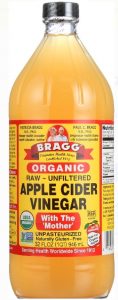 Bragg Apple Cider Vinegar #VinegarUses #Gardening #AllNaturalCleaning #SaveMoney #SaveTime #BudgetFriendly #NonToxic #EnvironmentallyFriendly #PatioCleaning #VinegarCleaning