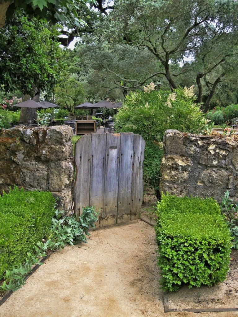 Spring Garden Cleaning Tips Rustic Garden Gate #SpringGarden #Gardening #SpringCleaning #SprngGardenCleaning #SpringChores #BenefitsofGardening #GardenWorkOut 