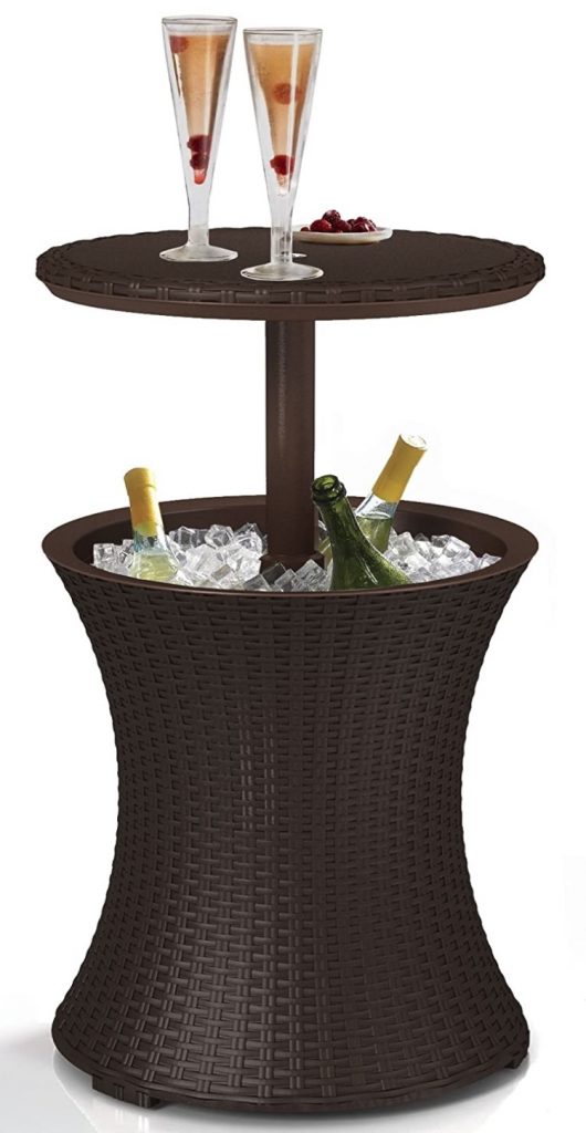 Cool Bar Patio Cooler #DIY #Patio #DIYPatio #DIYPatioRefresh #Decor #PatioDecor #OutdoorDecor 