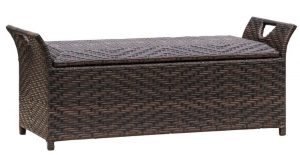 Pool Accessories Outfitted for Summer Quinto Wing Wicker Storage Bench #Pool #SummerPool #PoolFun #PoolDecor #PoolAccessories #SummerFun #Relax #DailySwim #PoolParty
