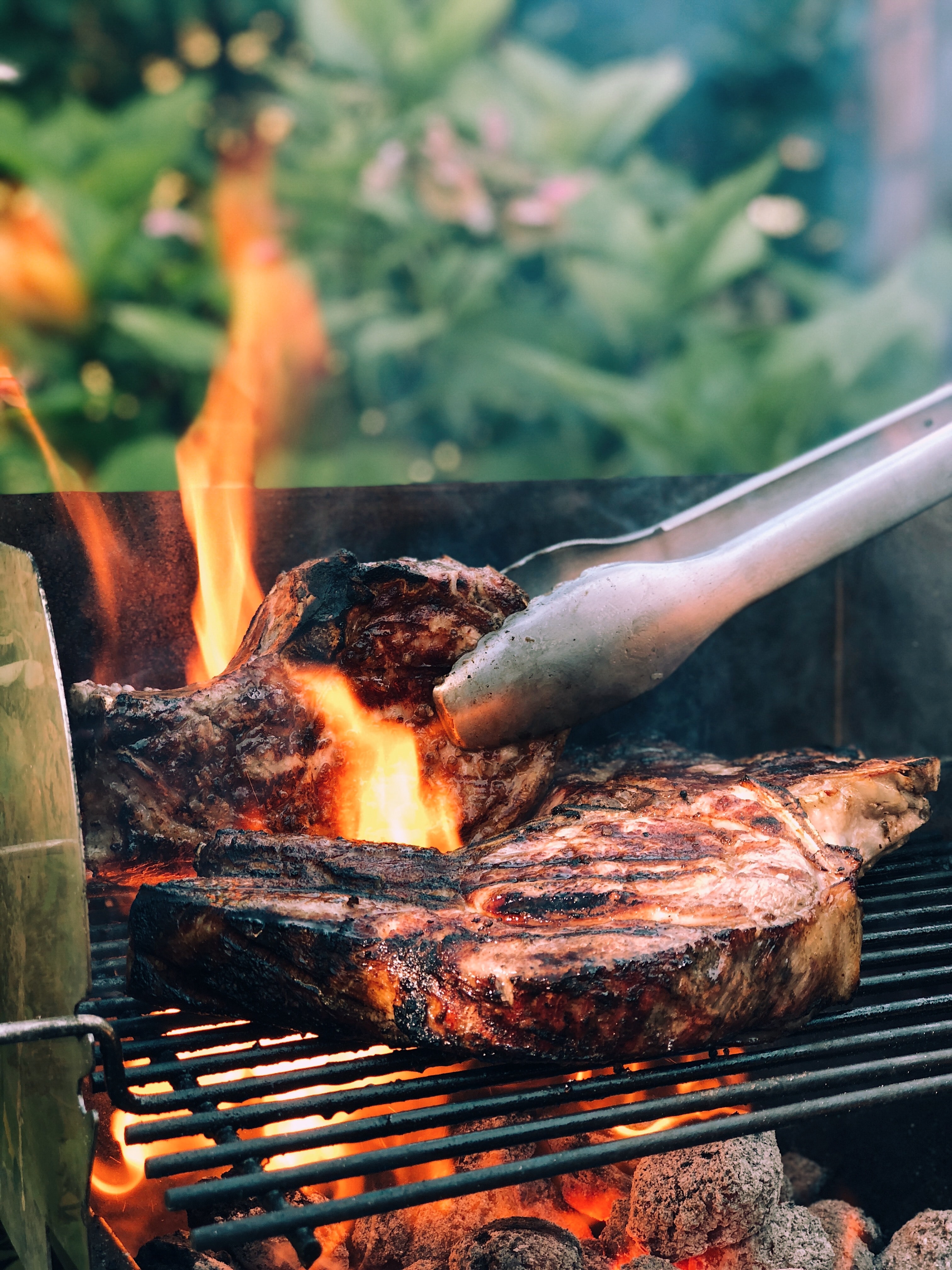 Accessories for the Ultimate Grilling Setup #grilling #BBQ #outdoorliving