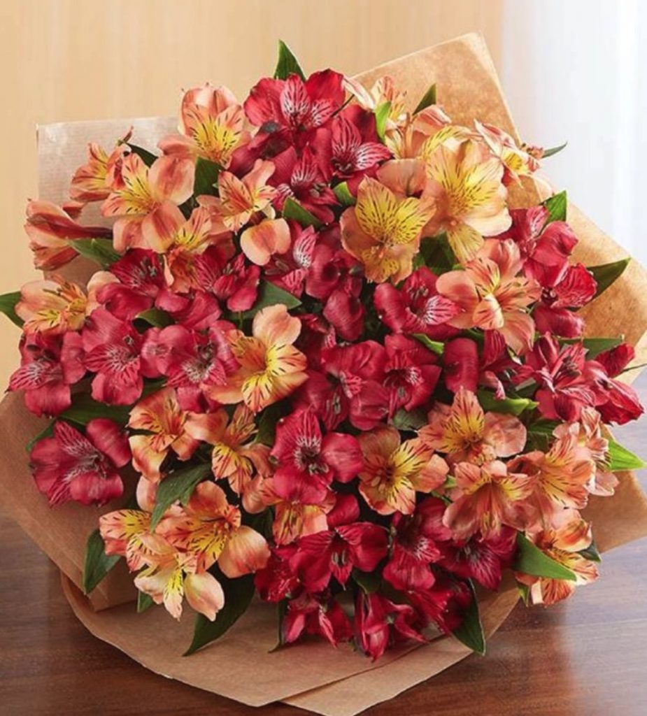 The Autumn Table Fall Peruvian Lilies by Florist com #FreshFlowers #flowerdelivery #bouquets #OnlineFlowers #FlowersOnline #AutumnFlowers #FallFlowers #ThanksgivingFlowers