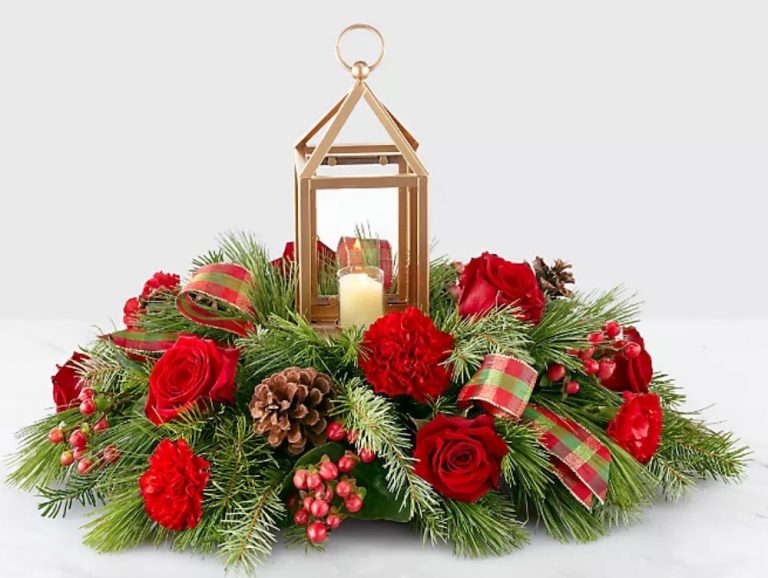 Best Fresh Christmas Centerpieces