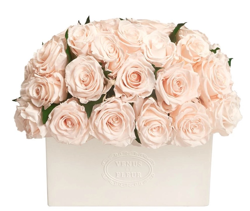 The Elegant Table Setting Serene Vase with Eternity Roses #FreshFlowers #flowerdelivery #bouquets #OnlineFlowers #FlowersOnline #AutumnFlowers #FallFlowers #ThanksgivingFlowers