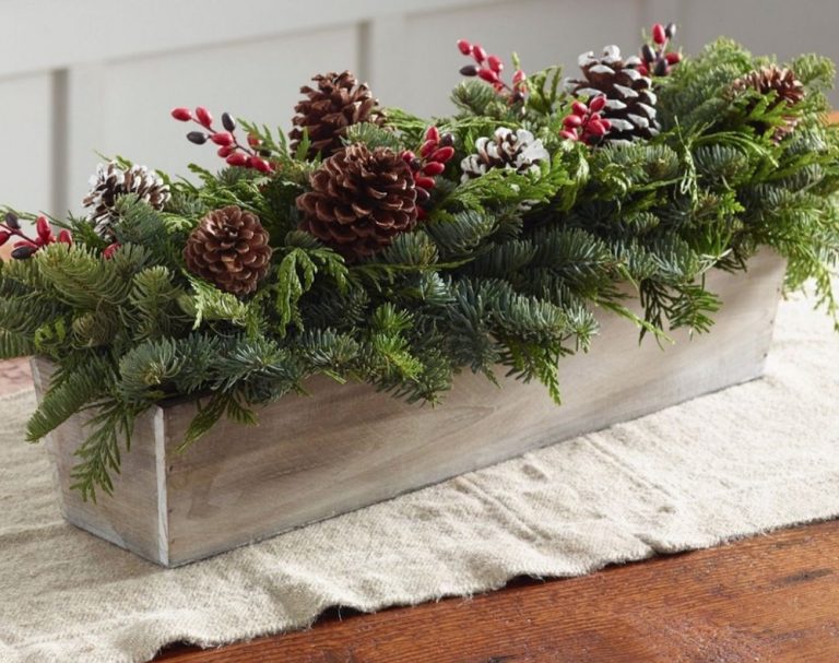 Best Fresh Christmas Centerpieces