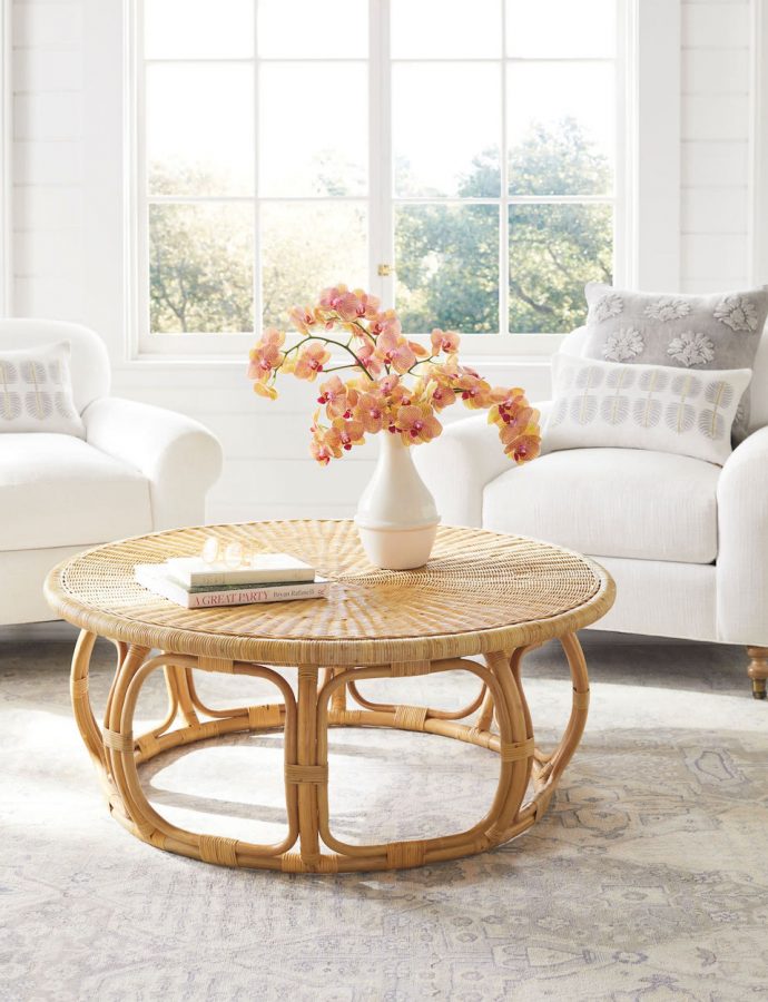 24 Rattan Coffee Tables for the Summer Home