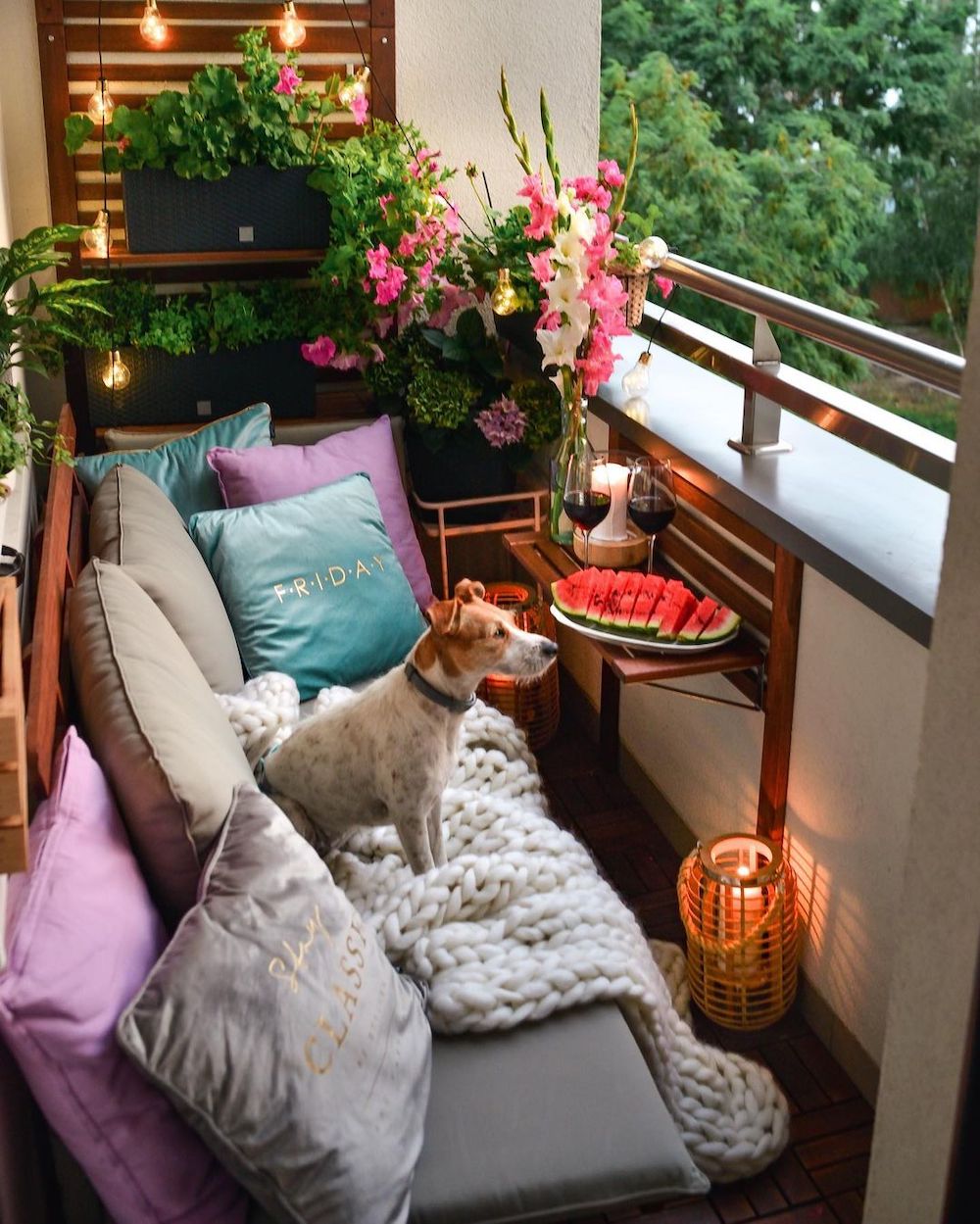 Brilliant Balcony Decor Ideas