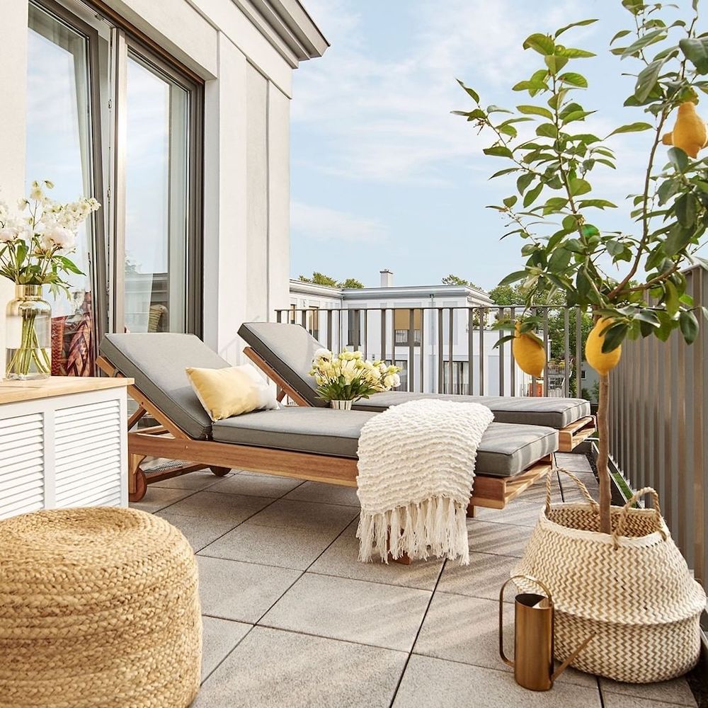 In 24 #Balcony #BalconyDecor #BalconyDecorIdeas #HomeDecor #Patio