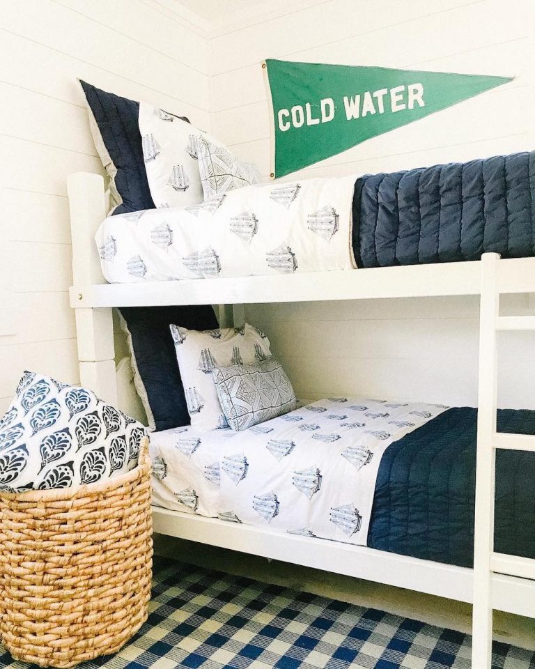 15 Inspirational Coastal Bunk Beds for Sleepovers