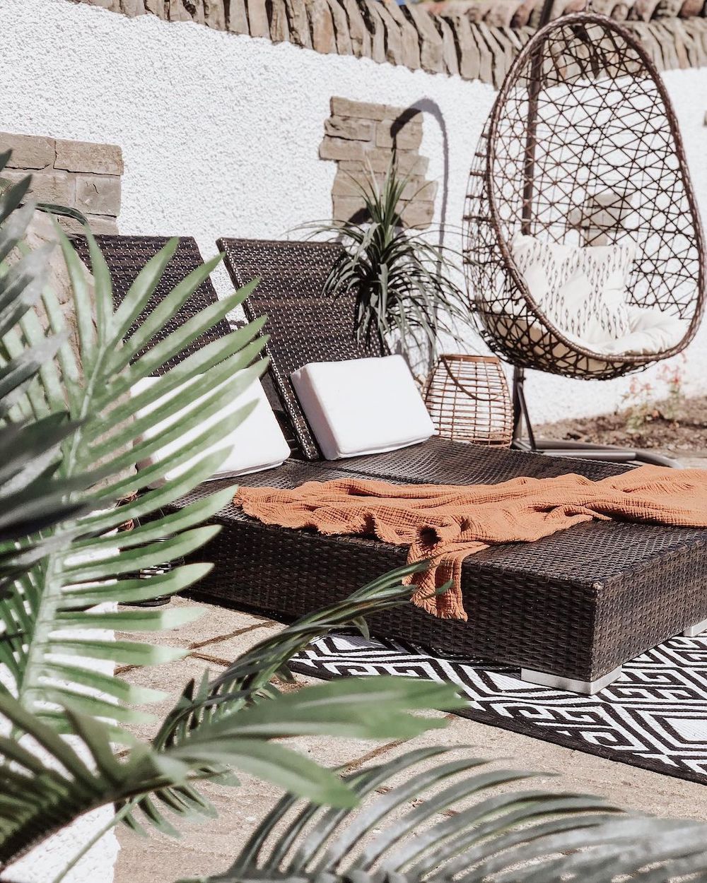 12 Most Inspiring Hanging Chair Styling Ideas to Use Now