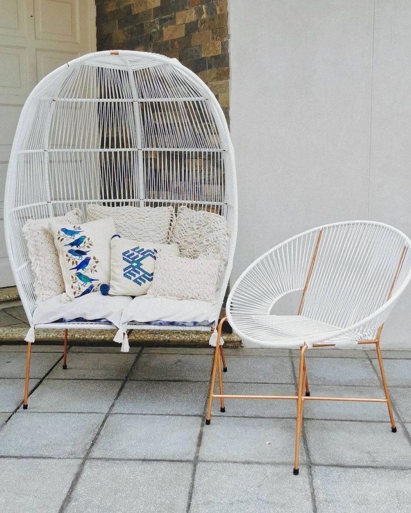 Egg Chair Styling Ideas Inspo 13 #Chairs #EggChairs #BohoDecor #CoastalDecor #BeachHouse 