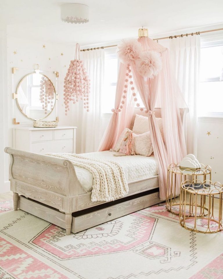 28 Most Inspiring Coastal Pink Styling Ideas for Today’s Homes