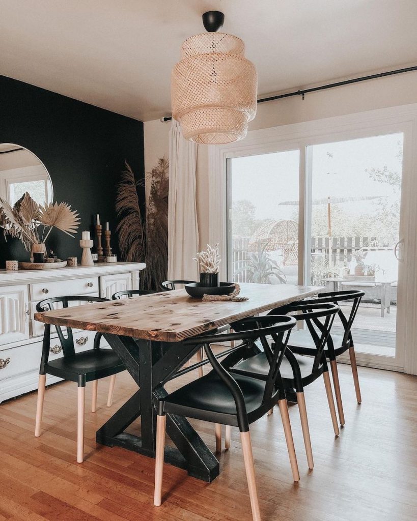 Inspo 3 #Chairs #WishboneChairs #DiningRoom #CoastalDecor #BeachHouse 