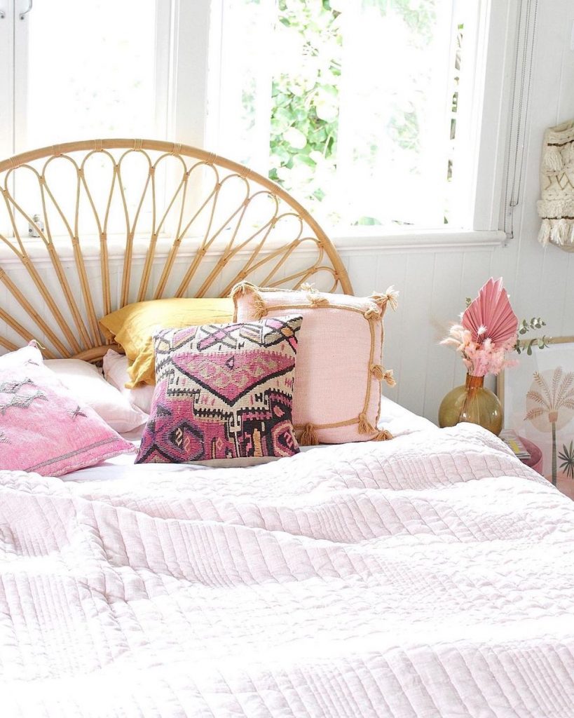 Pink Pillows Inspo 12 #Pink #PinkPillows #Coastal #CoastalPinkDecor #BohoCoastal #CoastalDecor #HomeDecor #LivingRoomDecor