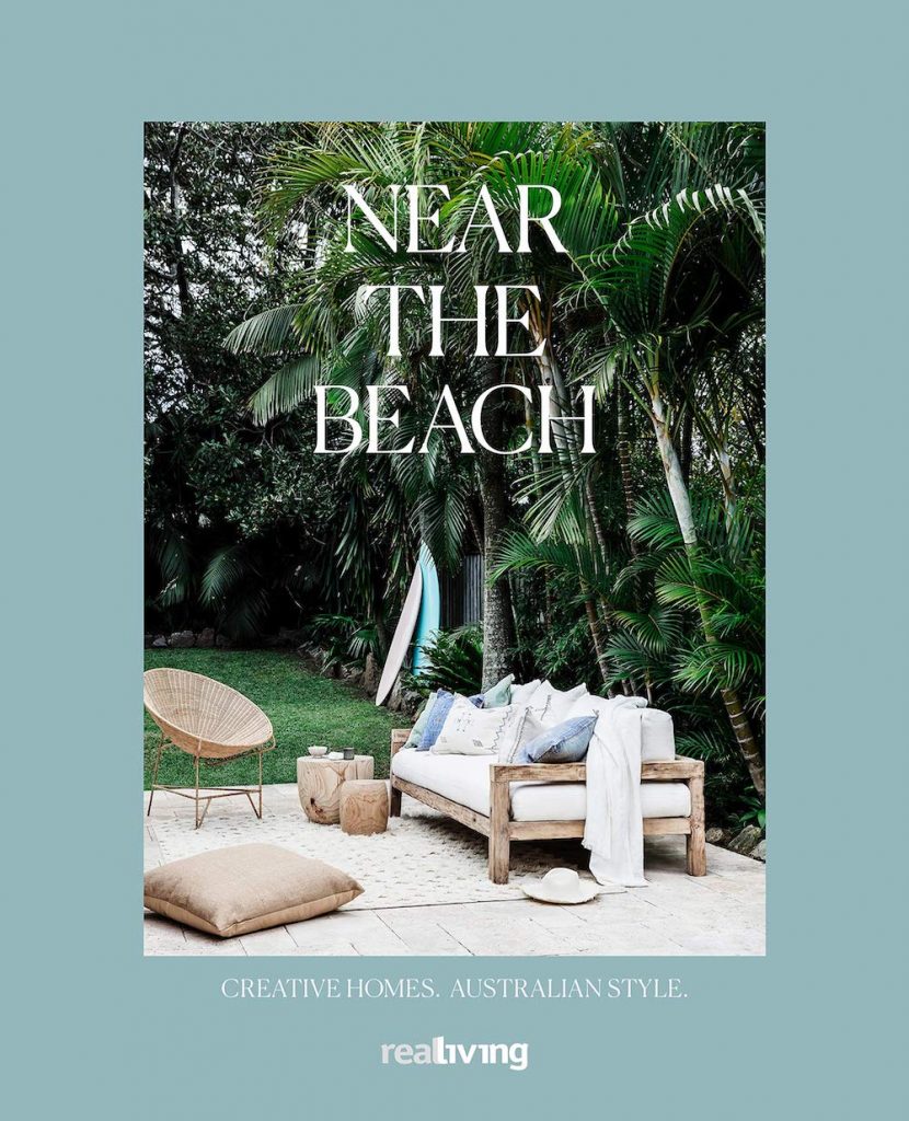 Near the Beach - Creative homes Australian Style #HomeDecorBooks #CoffeeTableBooks #Coastal #CoastalDecor #CoffeeTableStyling #HomeDecor 