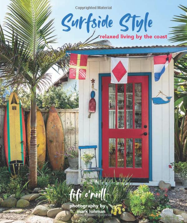 Surfside Style - Relaxed living by the coast #HomeDecorBooks #CoffeeTableBooks #Coastal #CoastalDecor #CoffeeTableStyling #HomeDecor 