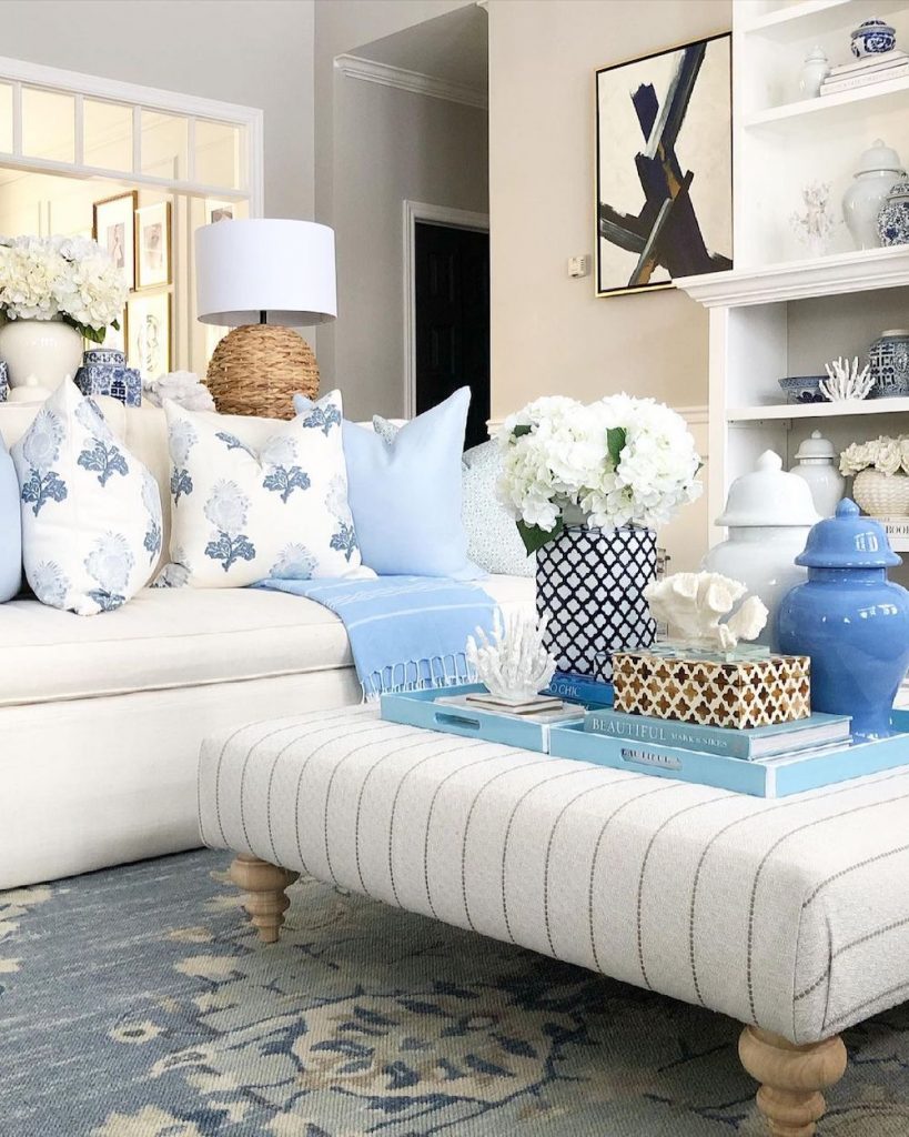 15 Most Inspiring Coffee Table Book Styling Ideas for Coastal Homes