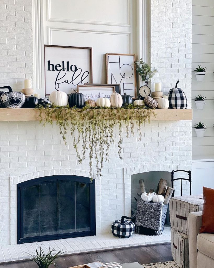 Fall Mantel Styling Ideas In 12 #Fall #FallMantel #FallDecor #HomeDecor #AutumnDecor