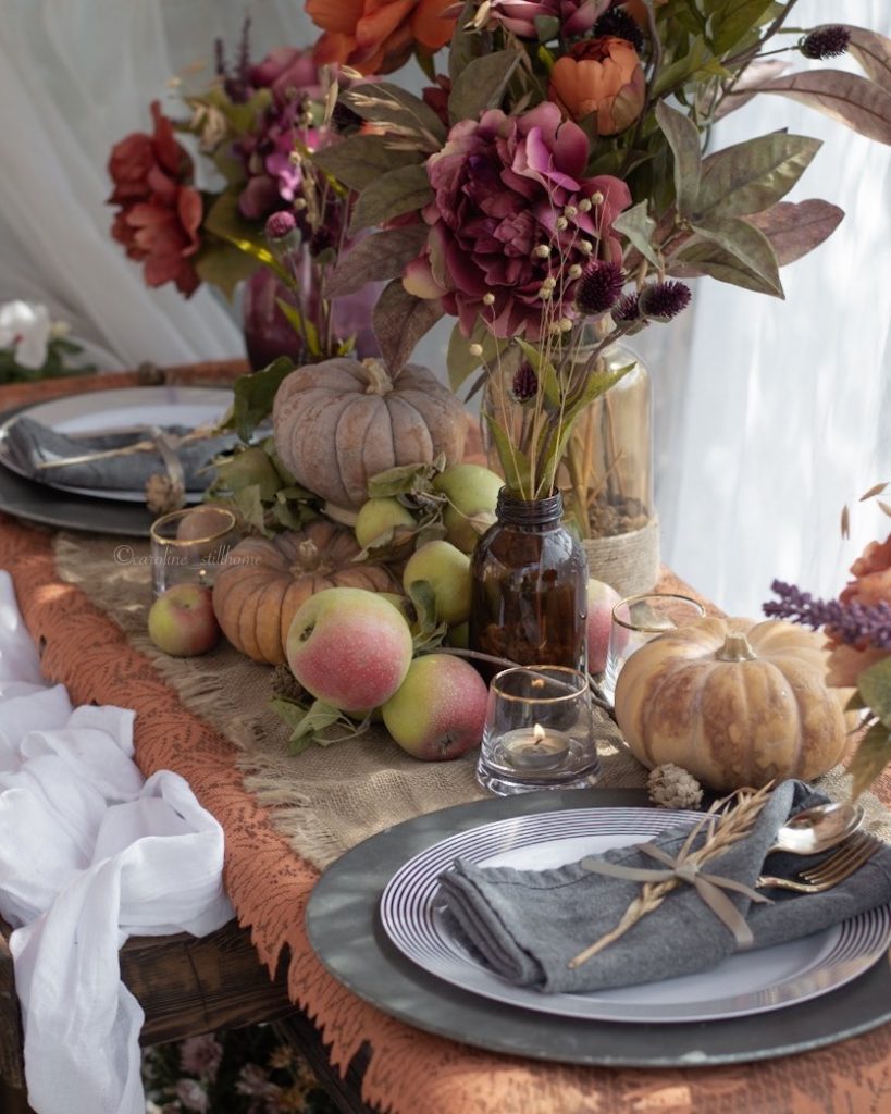 Fall Tablescape Styling Ideas In 16 #Fall #Tablescapes #FallDecor #HomeDecor #AutumnDecor