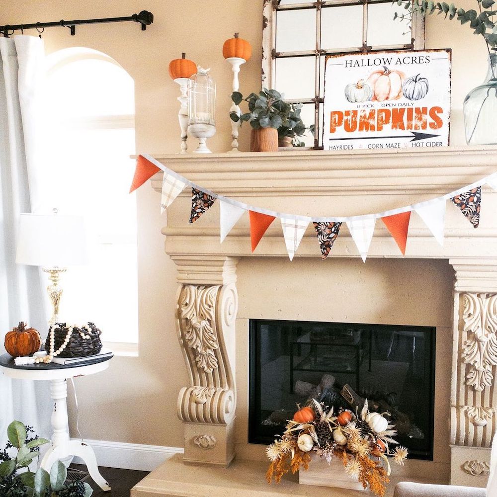 Fall Mantel Styling Ideas In 2 #Fall #FallMantel #FallDecor #HomeDecor #AutumnDecor