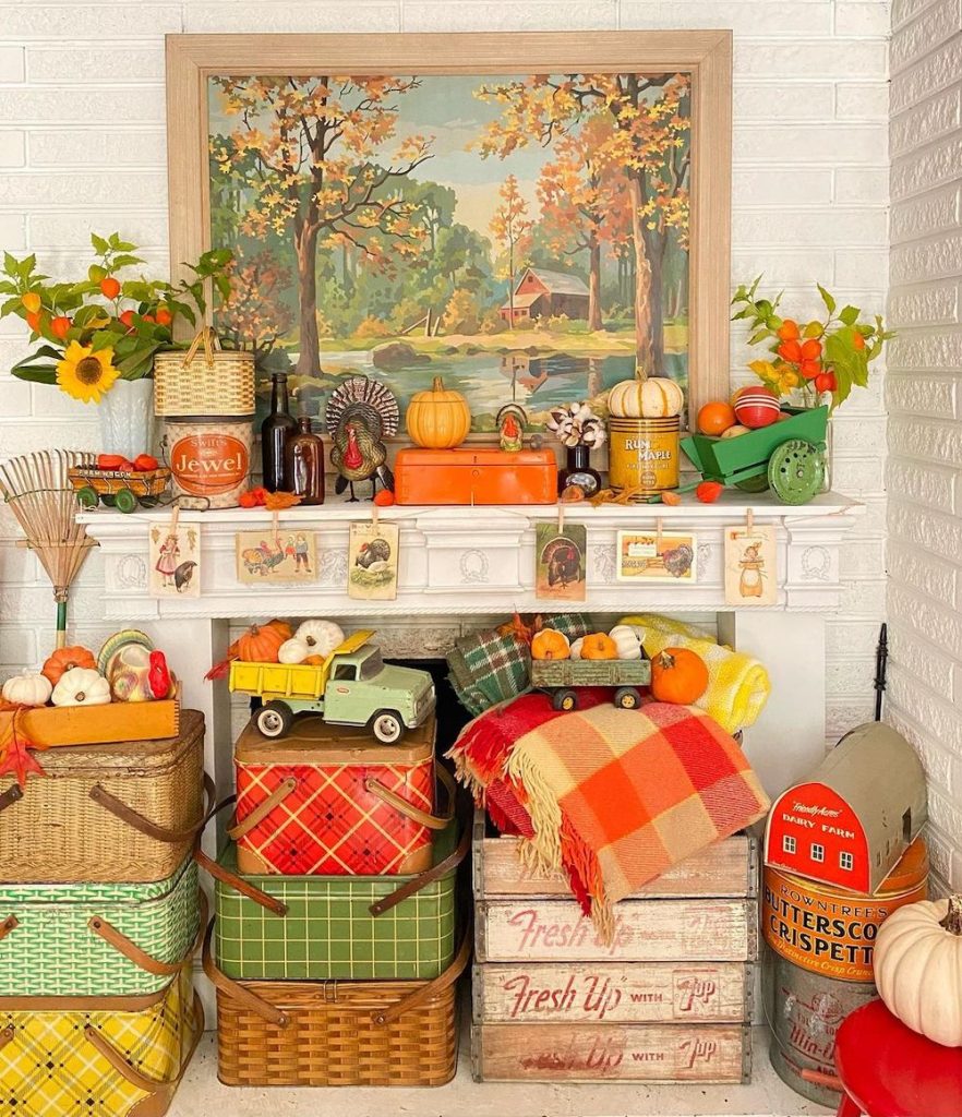 In 20 #Fall #FallMantel #FallDecor #HomeDecor #AutumnDecor