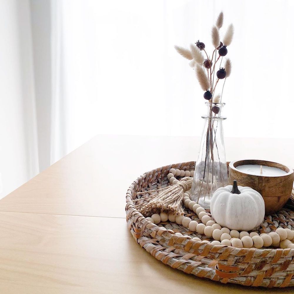 In 30 #Fall #FallCenterpiece #FallDecor #Autumn #FallTable #HomeDecor 