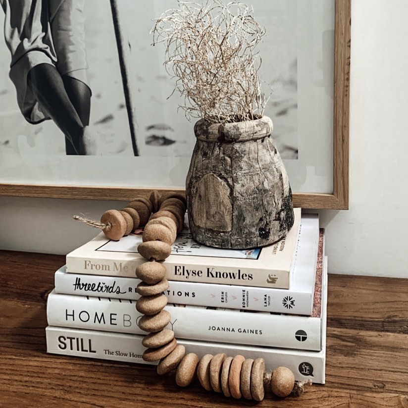 Coastal Home Decor Books Inspo 3 #HomeDecorBooks #CoffeeTableBooks #Coastal #CoastalDecor #CoffeeTableStyling #HomeDecor 