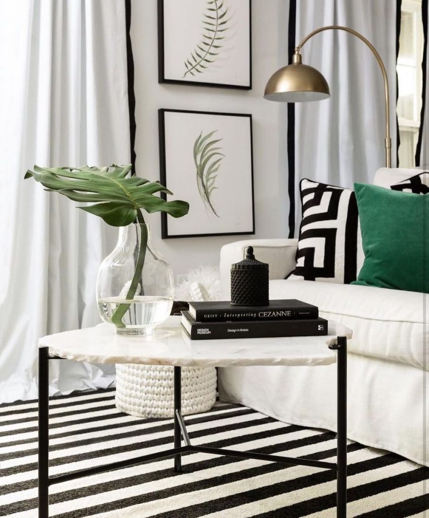 Inspo 5 #Sofas #LivingRoom #WhiteSofaStyling #Coastal #CoastalHomeDecor 