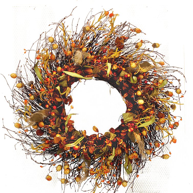 Fall Acorn Twig Silk Wreath #FallDecor #FallBedroom #HomeDecor #FallBedroomDecor #AutumnDecor 